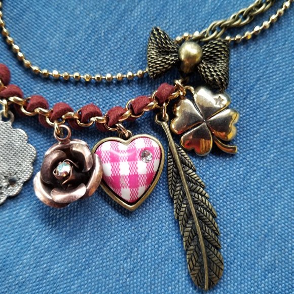 🐴🍀🪶Betsey Johnson Equestrian "Lucky" Double-Cha Charm Necklace - EPC🪶🍀🐴 - Picture 5 of 9